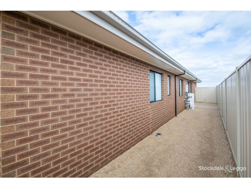 16 Fletcher Avenue, Mooroopna VIC 3629