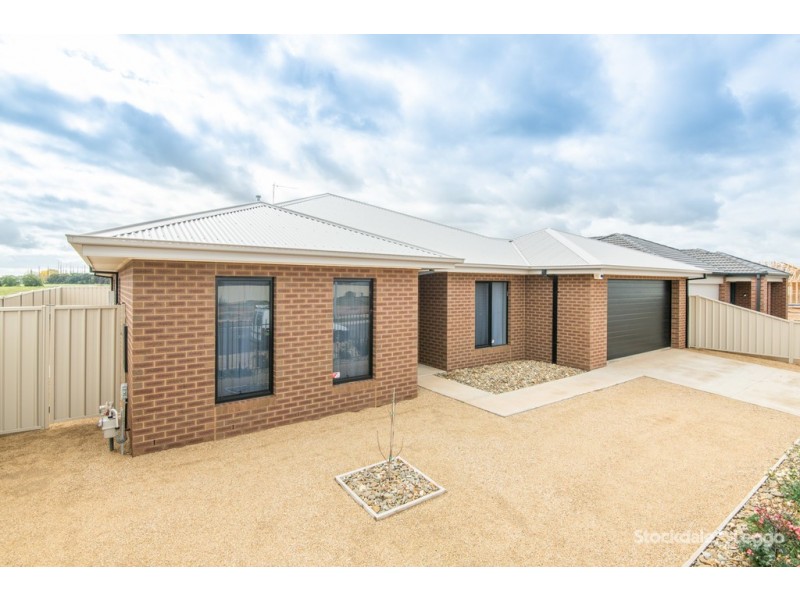 16 Fletcher Avenue, Mooroopna VIC 3629