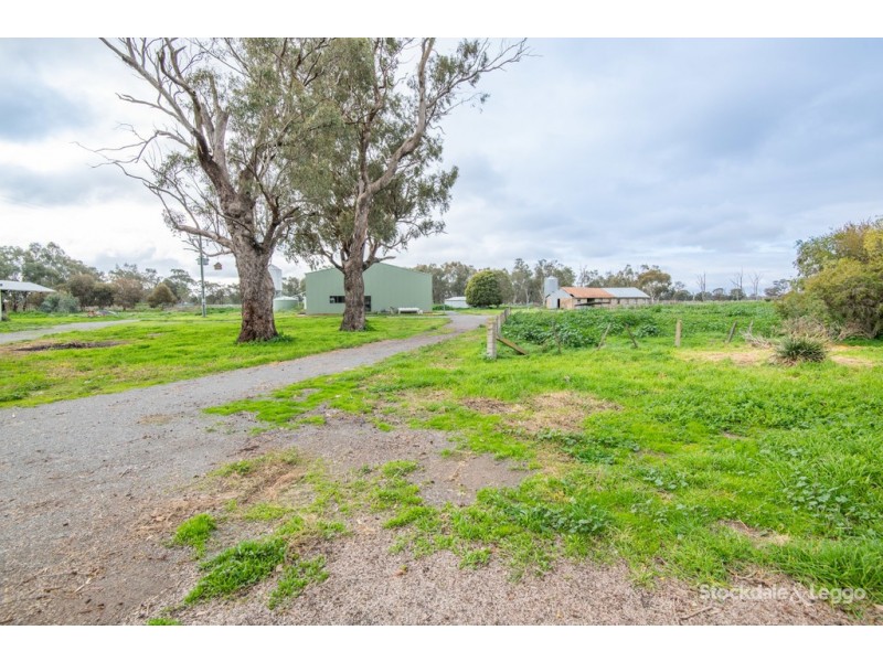 835 New Dookie Road, Pine Lodge VIC 3631
