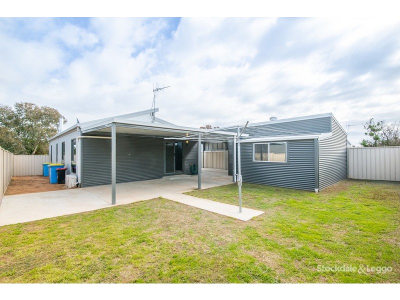 10 Strauss Avenue, Shepparton VIC 3630