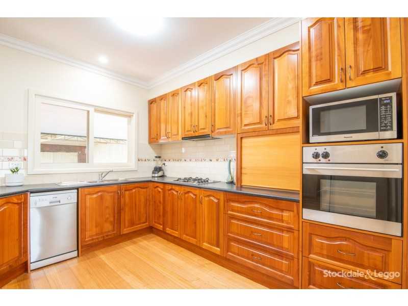 16 Princes Crescent, Shepparton VIC 3630