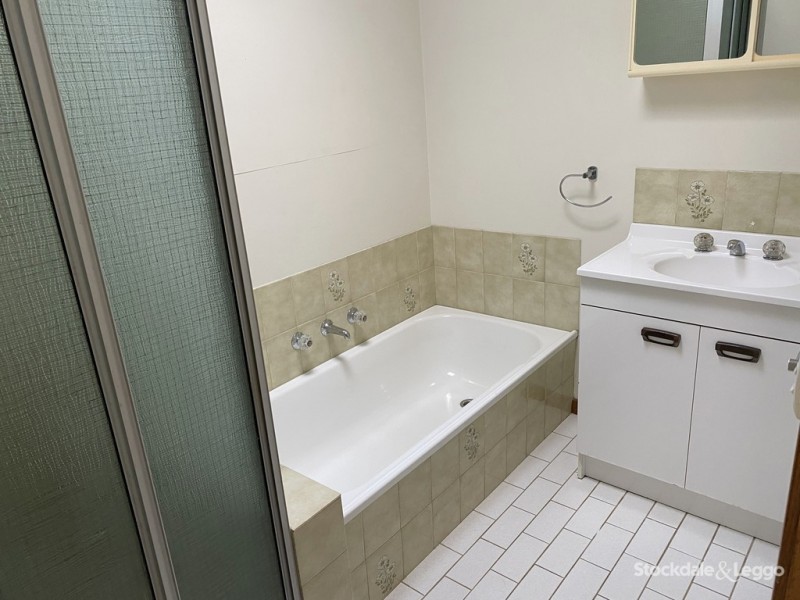 2/21 Maude Street, Shepparton VIC 3630