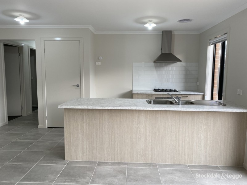 48 Field Street, Shepparton VIC 3630