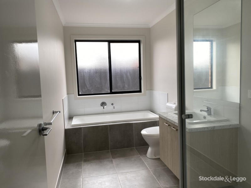 48 Field Street, Shepparton VIC 3630