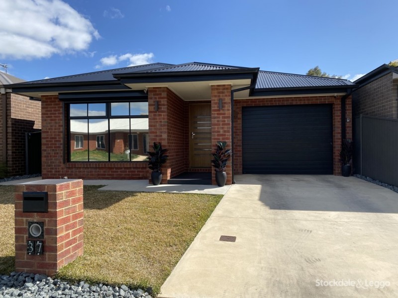 37 Gum Road, Shepparton VIC 3630