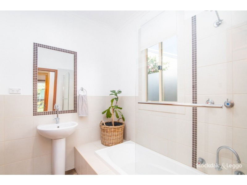 16 Clive Street, Shepparton VIC 3630