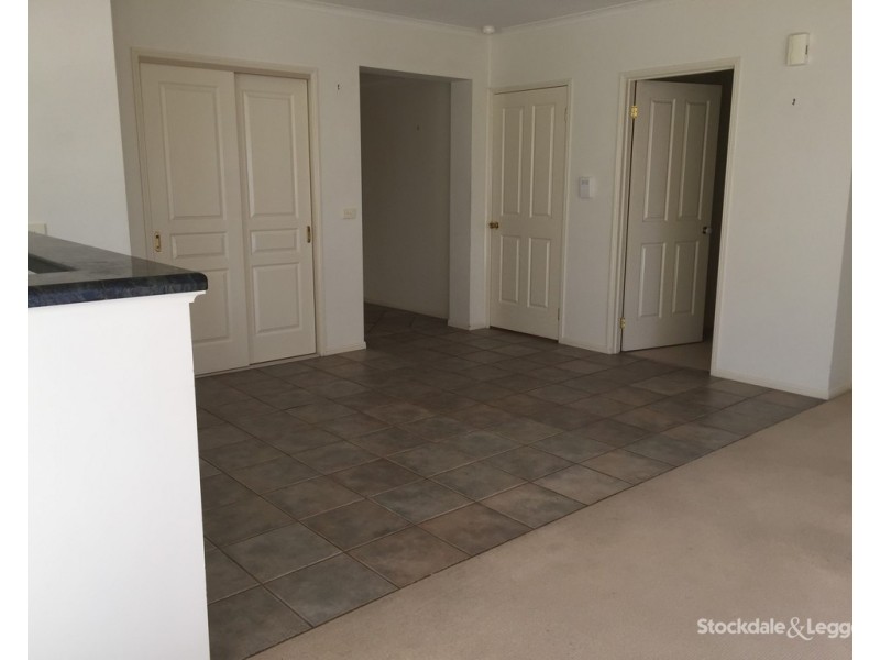 2/2-4 Ross Alan Drive, Shepparton VIC 3630