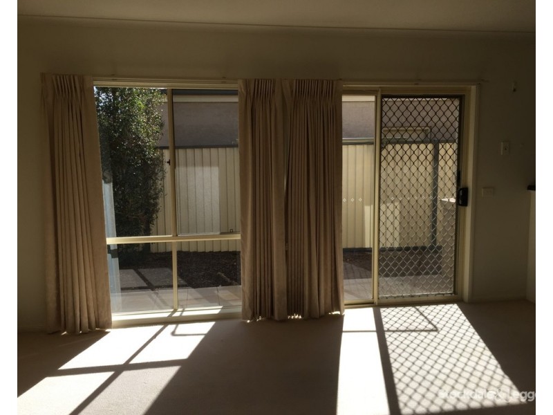 2/2-4 Ross Alan Drive, Shepparton VIC 3630