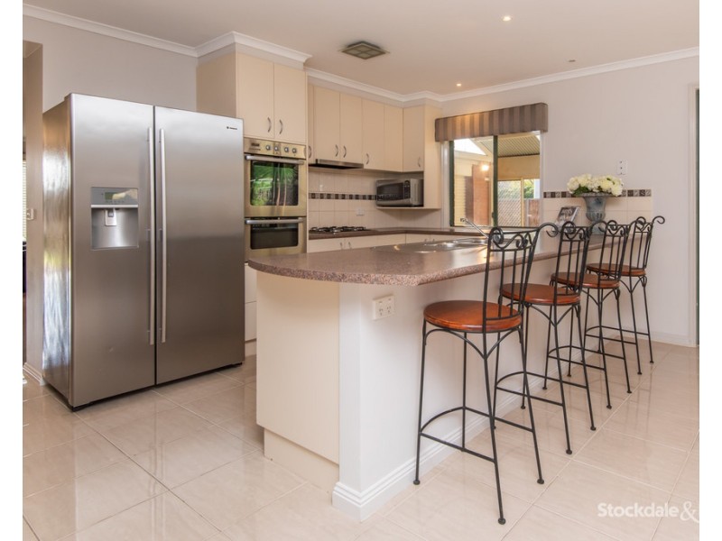 5 Holstein Court, Shepparton VIC 3630