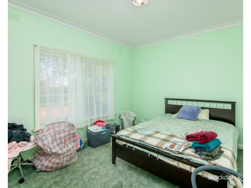 35 Shepparton Street, Dookie VIC 3646