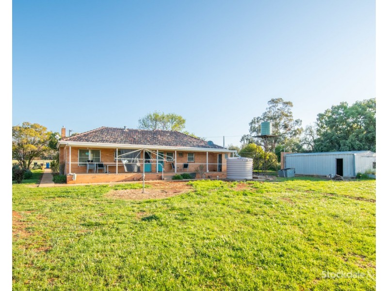 35 Shepparton Street, Dookie VIC 3646