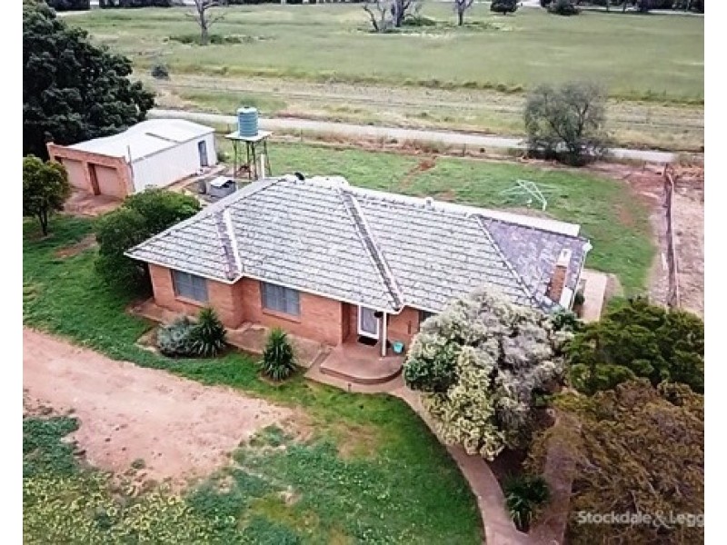 35 Shepparton Street, Dookie VIC 3646