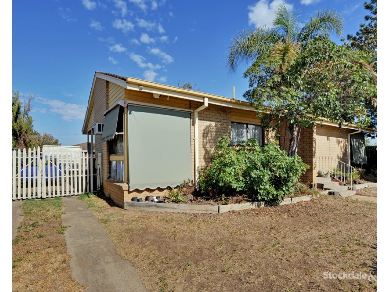 4 Carlos Court, Shepparton VIC 3630