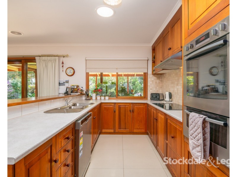 4 Brian Court, Grahamvale VIC 3631