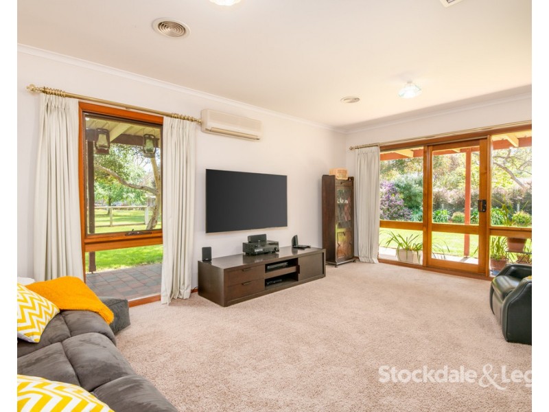 4 Brian Court, Grahamvale VIC 3631