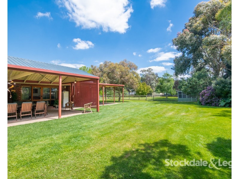 4 Brian Court, Grahamvale VIC 3631
