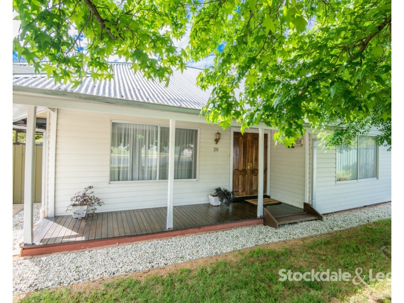 29 Maude Street, Shepparton VIC 3630