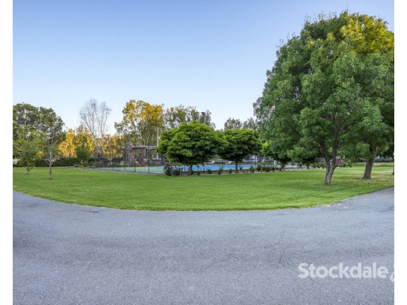 2500 Midland Highway, Cosgrove South VIC 3631