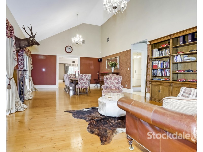 2500 Midland Highway, Cosgrove South VIC 3631