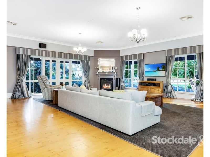 2500 Midland Highway, Cosgrove South VIC 3631