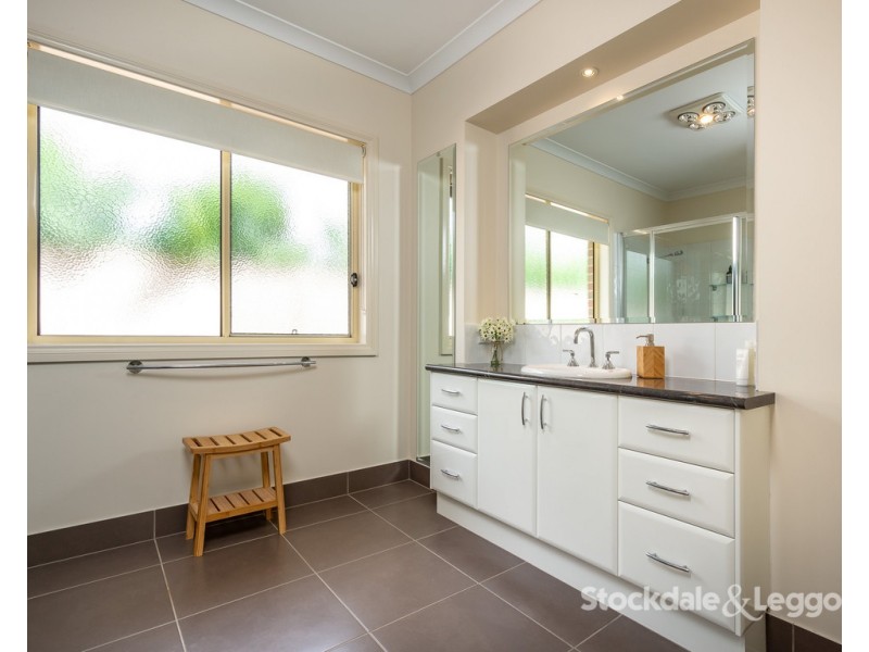 19 Caulfield Court, Shepparton VIC 3630