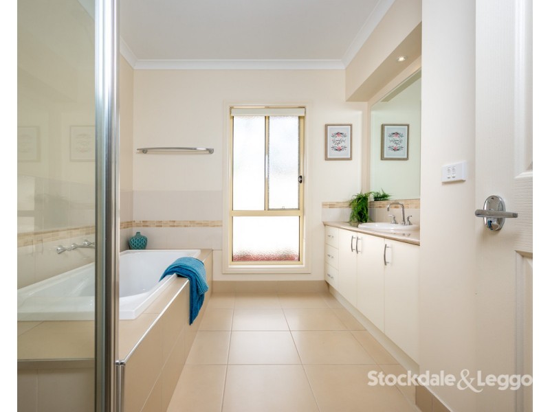 19 Caulfield Court, Shepparton VIC 3630