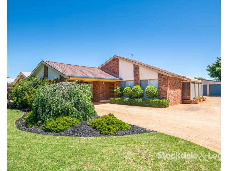 21 Hovell Crescent, Shepparton VIC 3630