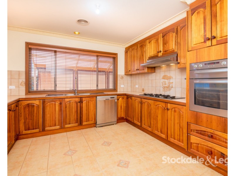 21 Hovell Crescent, Shepparton VIC 3630