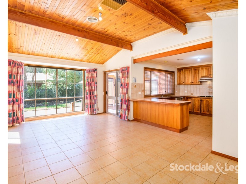 21 Hovell Crescent, Shepparton VIC 3630