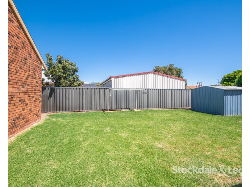 21 Hovell Crescent, Shepparton VIC 3630