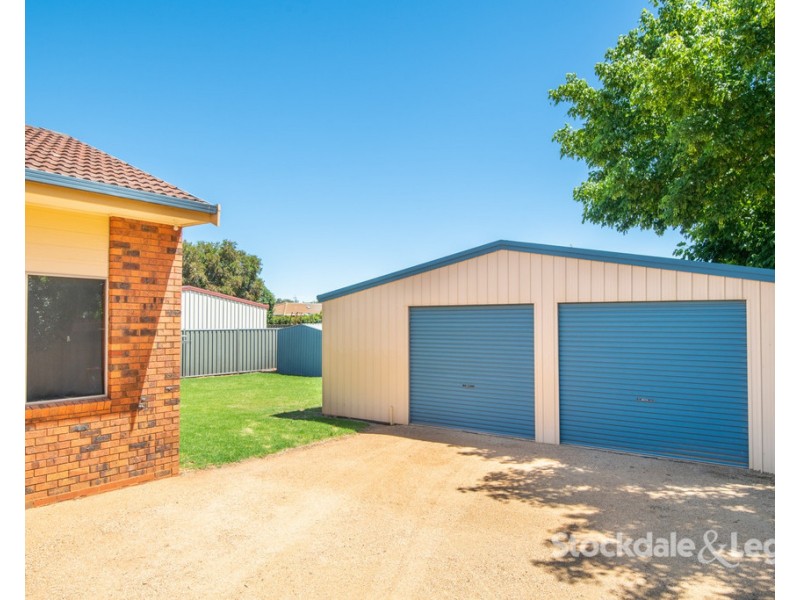 21 Hovell Crescent, Shepparton VIC 3630