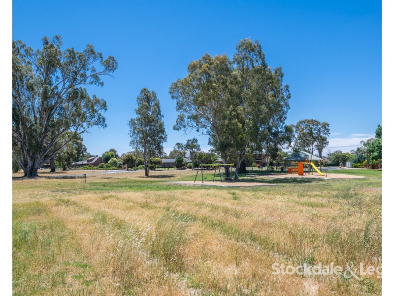 21 Hovell Crescent, Shepparton VIC 3630