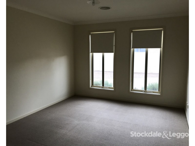 27 Melrose Circuit, Shepparton VIC 3630