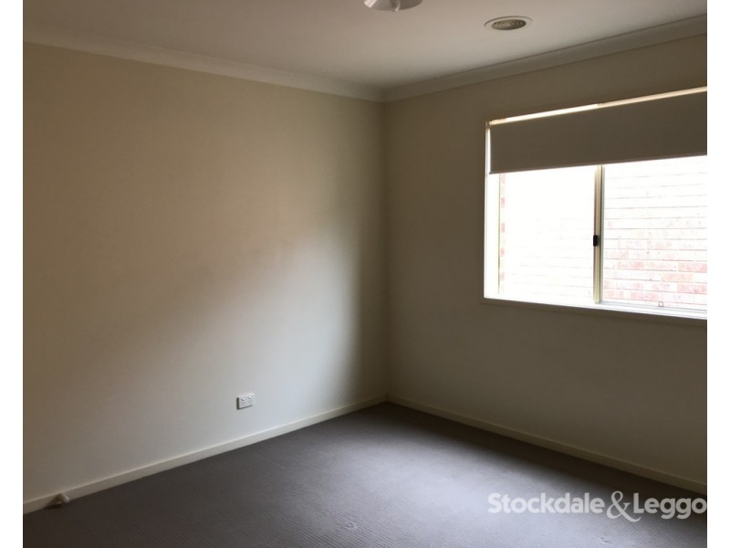 27 Melrose Circuit, Shepparton VIC 3630
