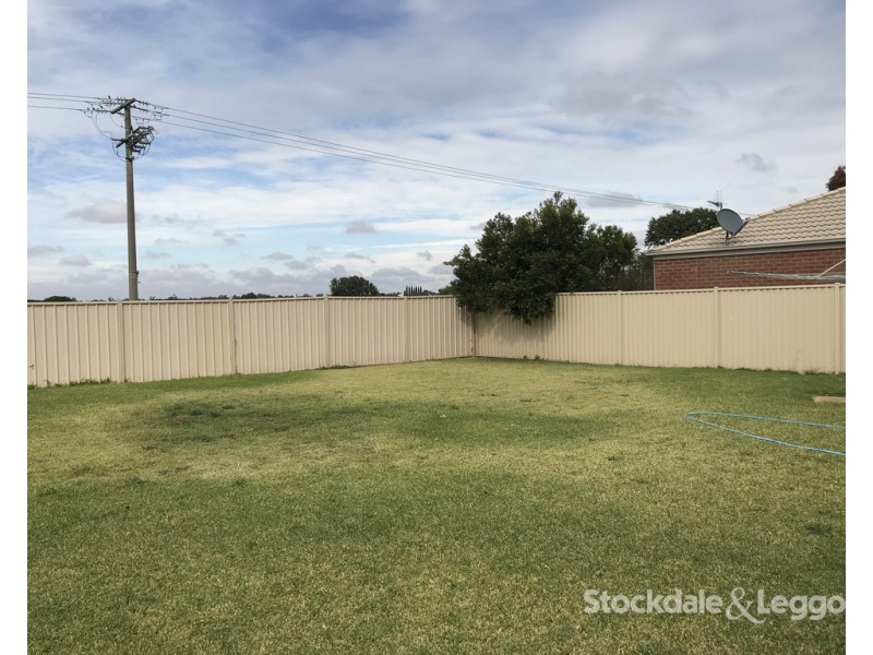 27 Melrose Circuit, Shepparton VIC 3630
