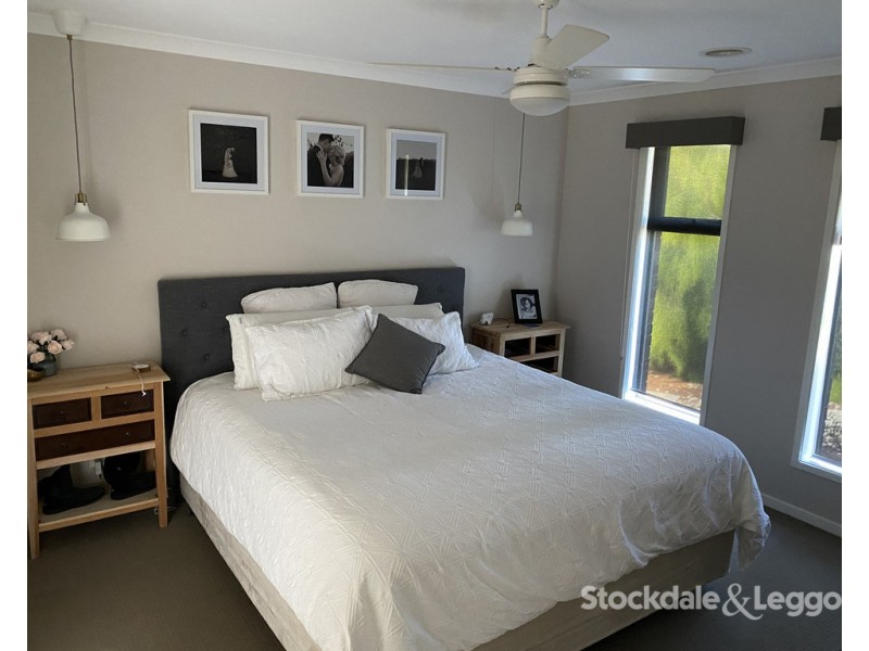 18 Windlass Avenue, Mooroopna VIC 3629