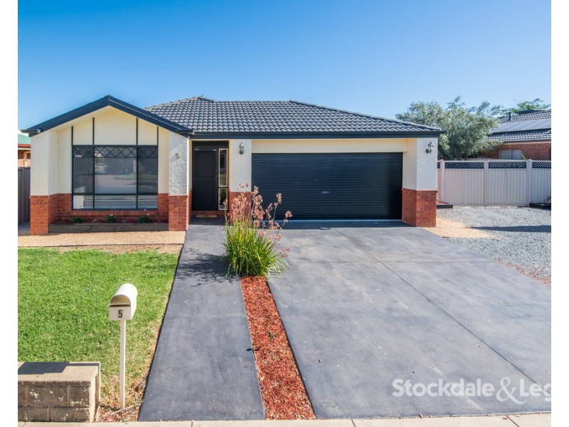 5 Ramsey Street, Shepparton VIC 3630