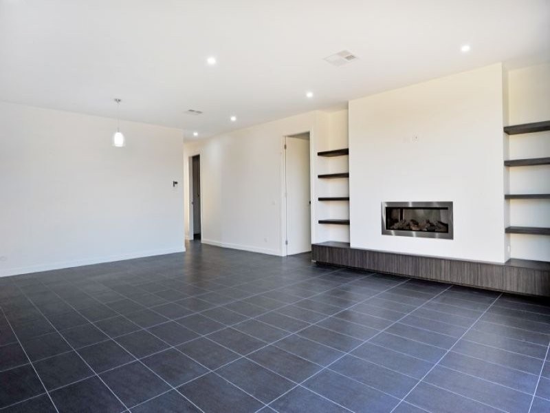 9 Norton Avenue, Shepparton VIC 3630