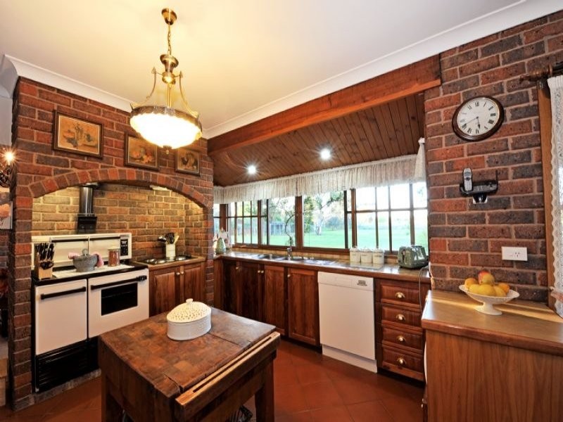 25 Mitchell Road, Kialla VIC 3631