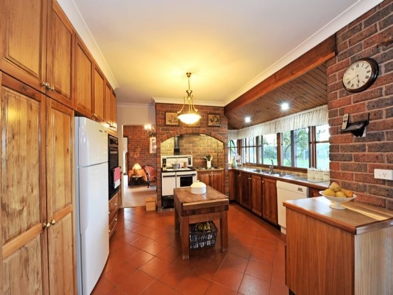 25 Mitchell Road, Kialla VIC 3631