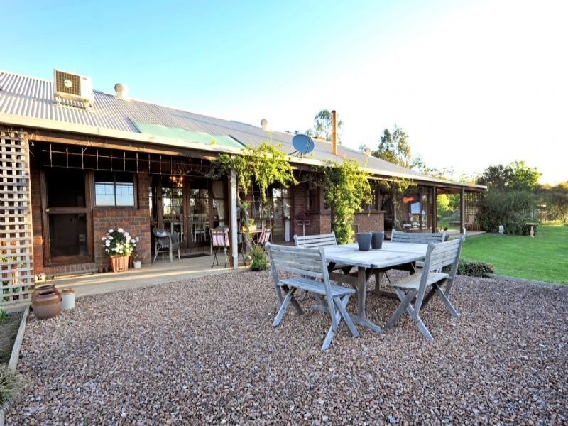 25 Mitchell Road, Kialla VIC 3631