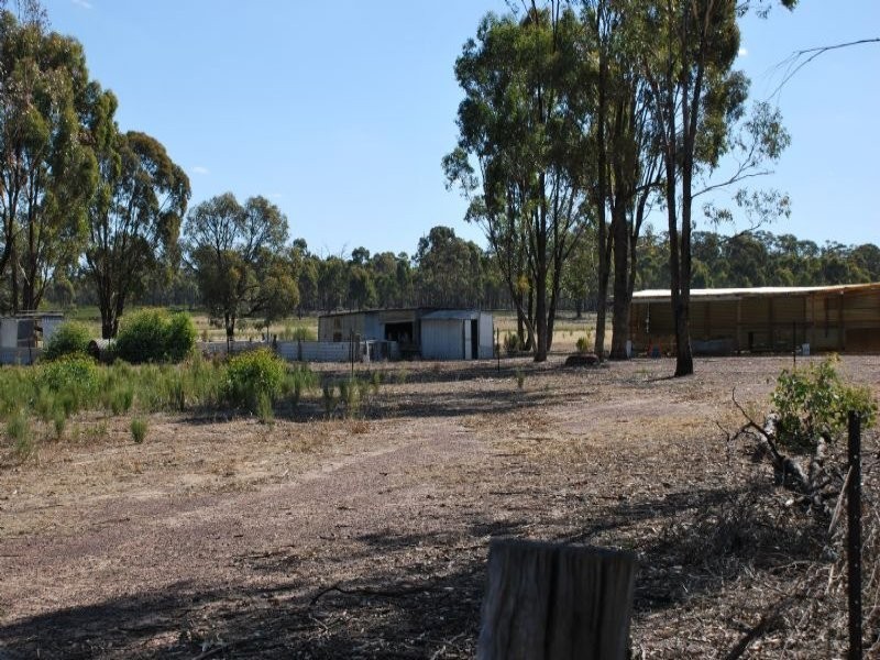 680 Willow Road, Murchison VIC 3610