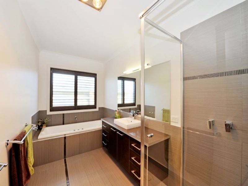 19 Paradise Court, Kialla VIC 3631