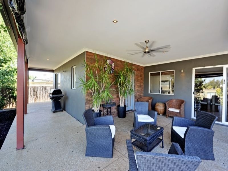 19 Paradise Court, Kialla VIC 3631