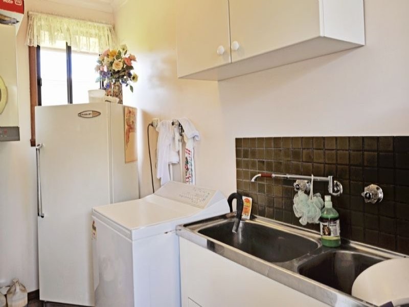 8-10 Buckworth Street, Kialla VIC 3631