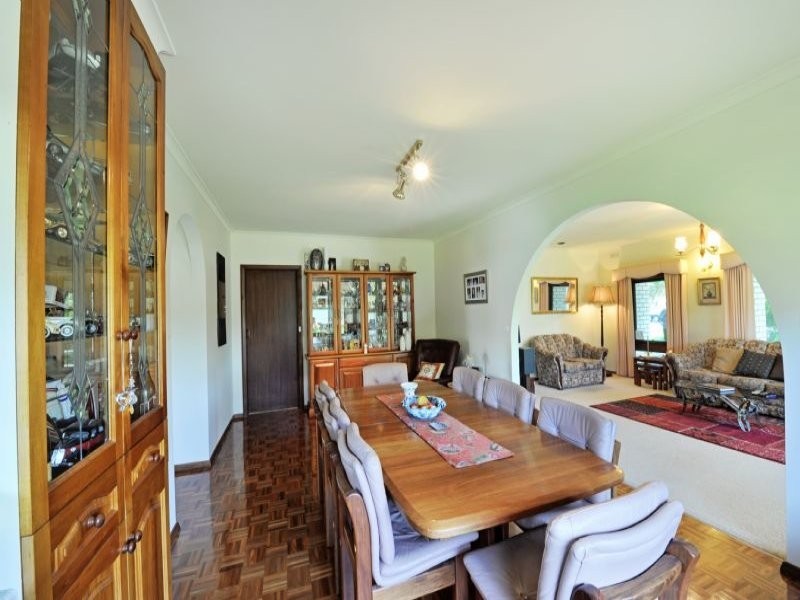 8-10 Buckworth Street, Kialla VIC 3631