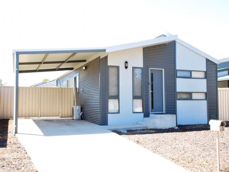 10 Strauss Avenue, Shepparton VIC 3630
