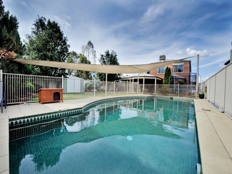 6 Woodburn Place, Shepparton VIC 3630