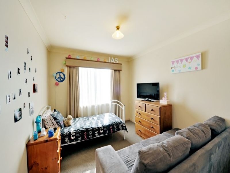 6 Woodburn Place, Shepparton VIC 3630