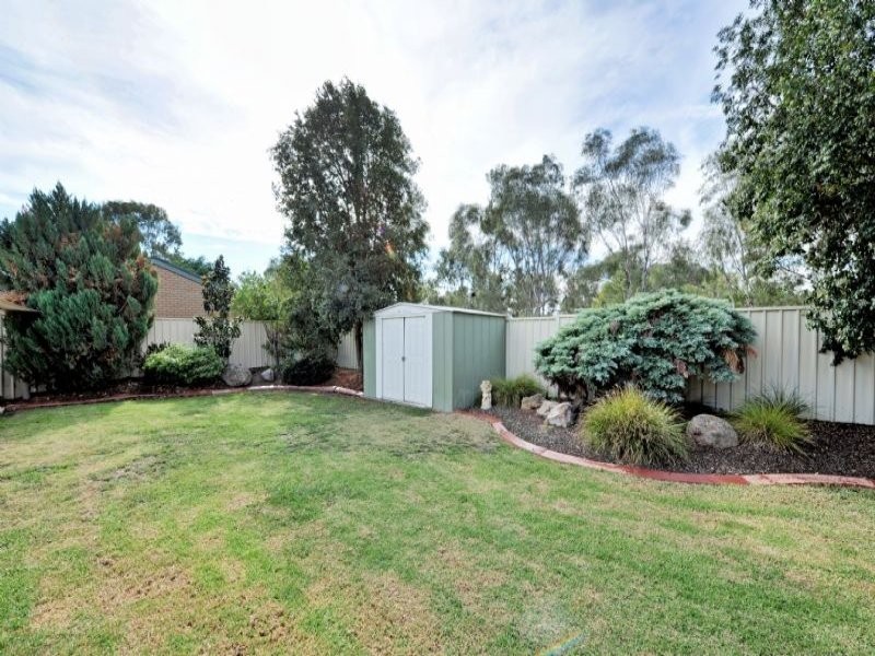 6 Woodburn Place, Shepparton VIC 3630